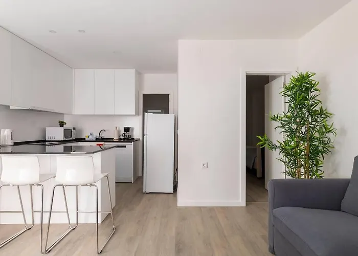 Cozy And Modern Flat In * Lisboa