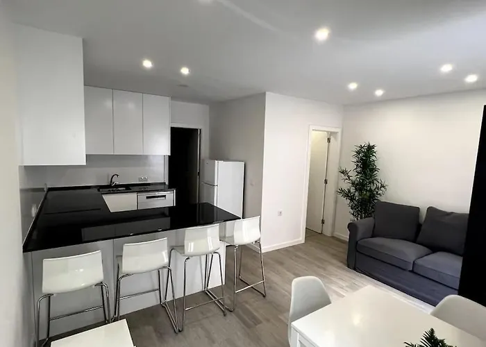 Cozy And Modern Flat In Lisboa